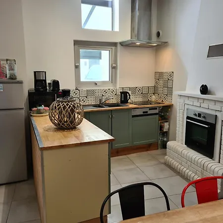 Maison De Village Au Calme Climatisee 1 펜션