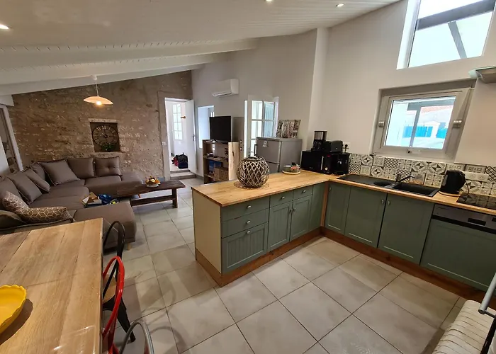 Maison De Village Au Calme Climatisée 1 Сasa de vacaciones *