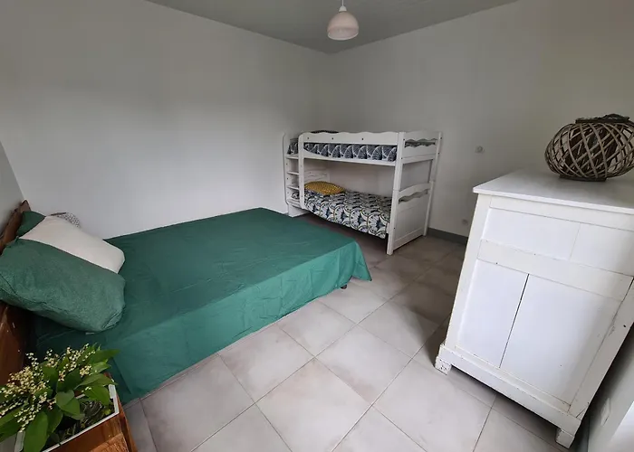 Maison De Village Au Calme Climatisee 1 생-피에르-돌레롱